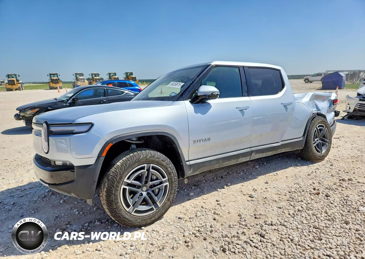 2025 Rivian R1T Adventure