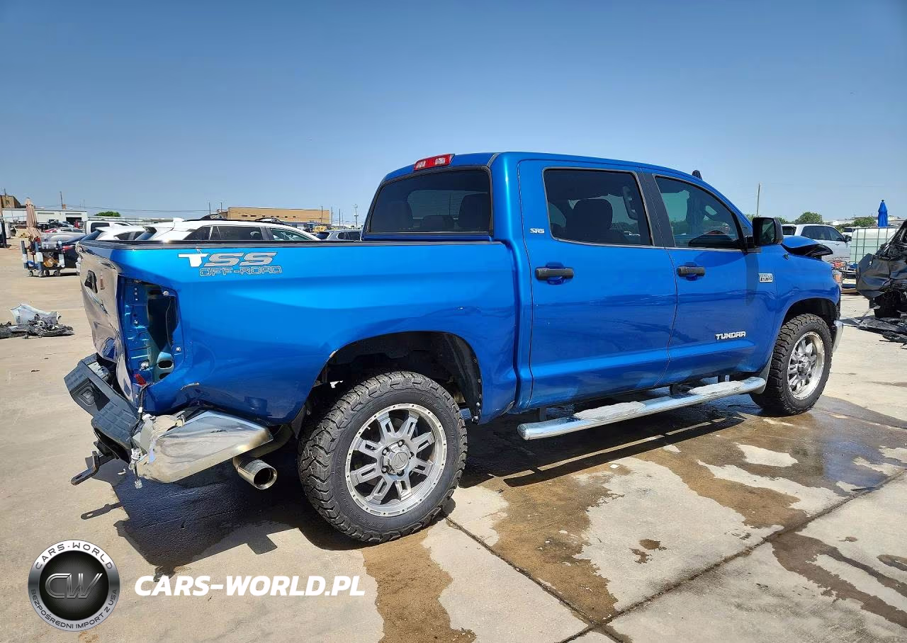 2018 Toyota Tundra Crewmax Sr5 VIN:5TFEY5F1XJX232934 - 3