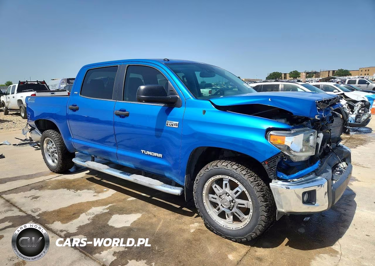 2018 Toyota Tundra Crewmax Sr5 VIN:5TFEY5F1XJX232934 - 4