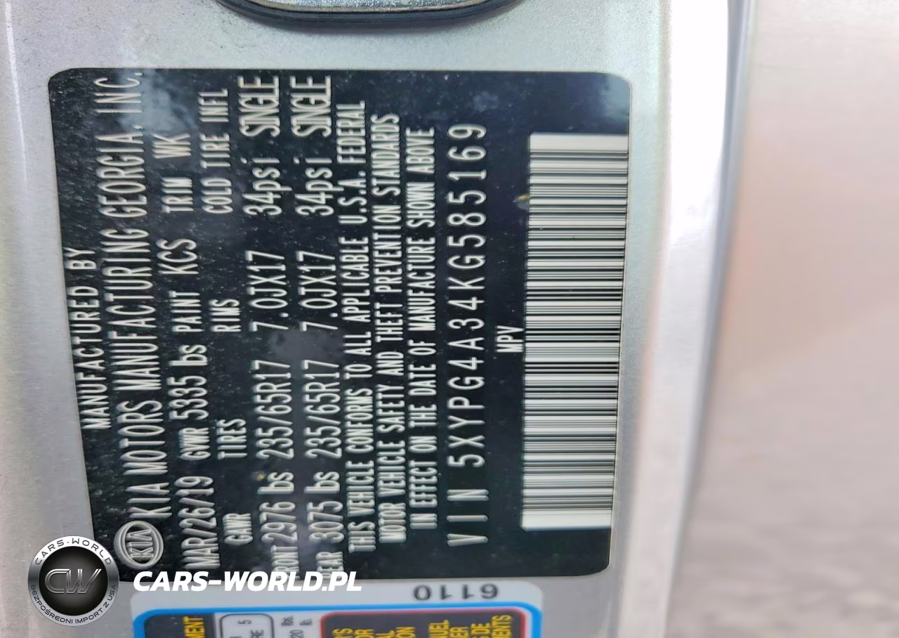 2019 Kia Sorento L VIN:5XYPG4A34KG585169 - 13