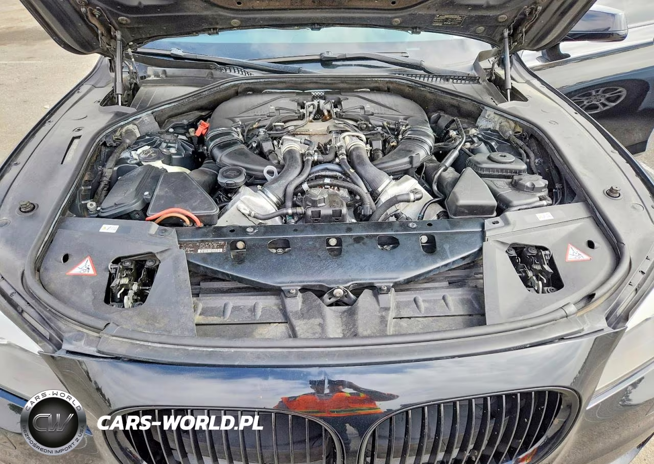 2012 BMW 750 Li VIN:WBAKB8C58CC964483 - 11