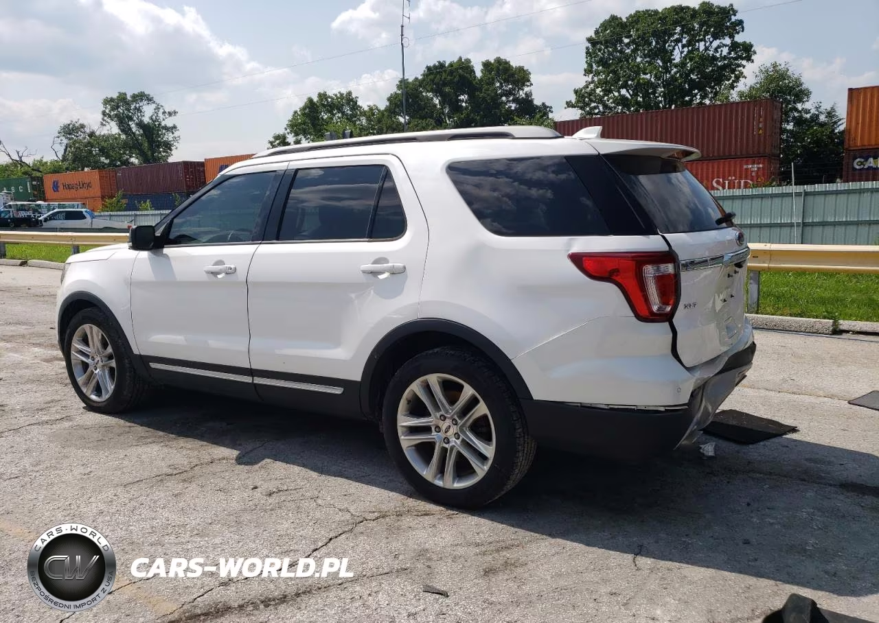 2017 Ford Explorer VIN:1FM5K7D83HGA67909 - 2