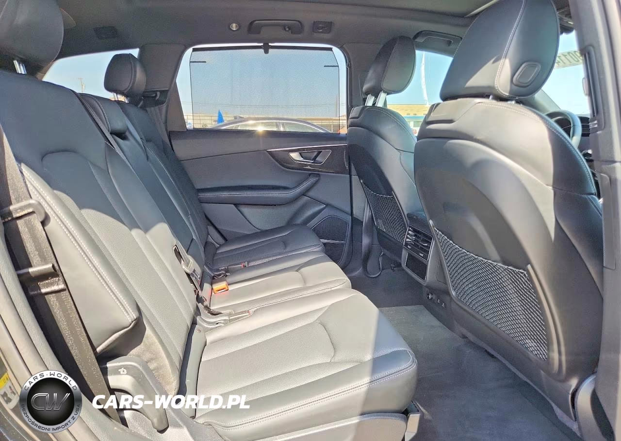 2025 Audi Q7 Prestige VIN:WA1VVBF70SD005504 - 11