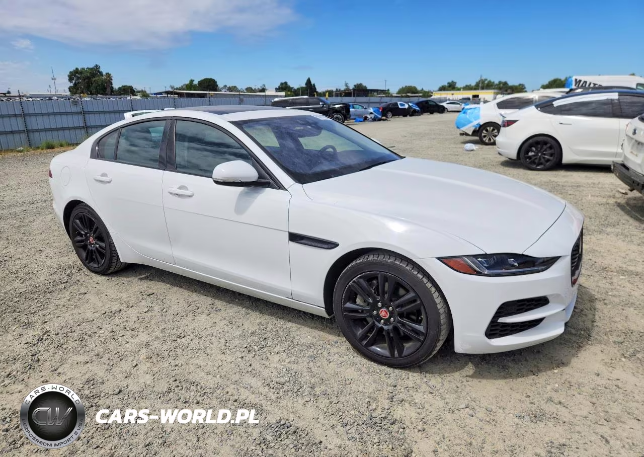 2020 Jaguar Xe S VIN:SAJAJ4FX7LCP60279 - 4
