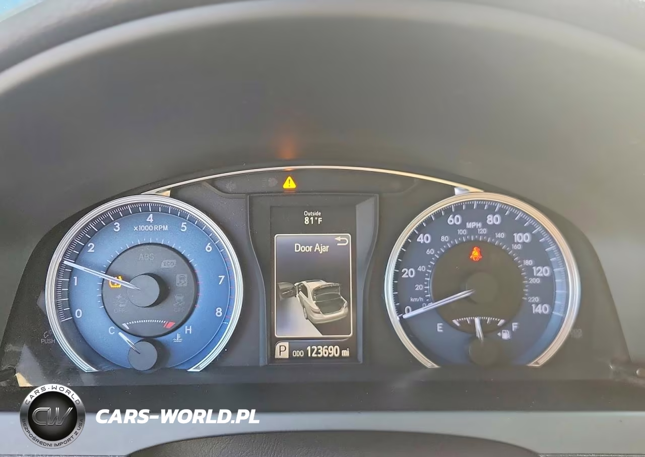 2017 Toyota Camry Le VIN:4T1BF1FK0HU670833 - 9