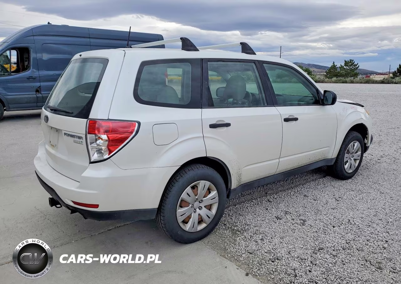 2010 Subaru Forester 2.5X VIN:JF2SH6AC9AH743824 - 3