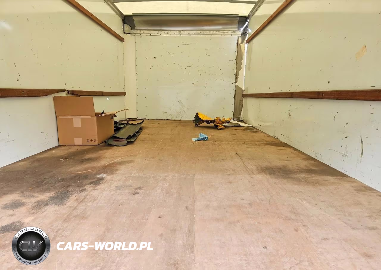 2021 GMC Savana Box Truck VIN:7GZ37TC77MN007770 - 10
