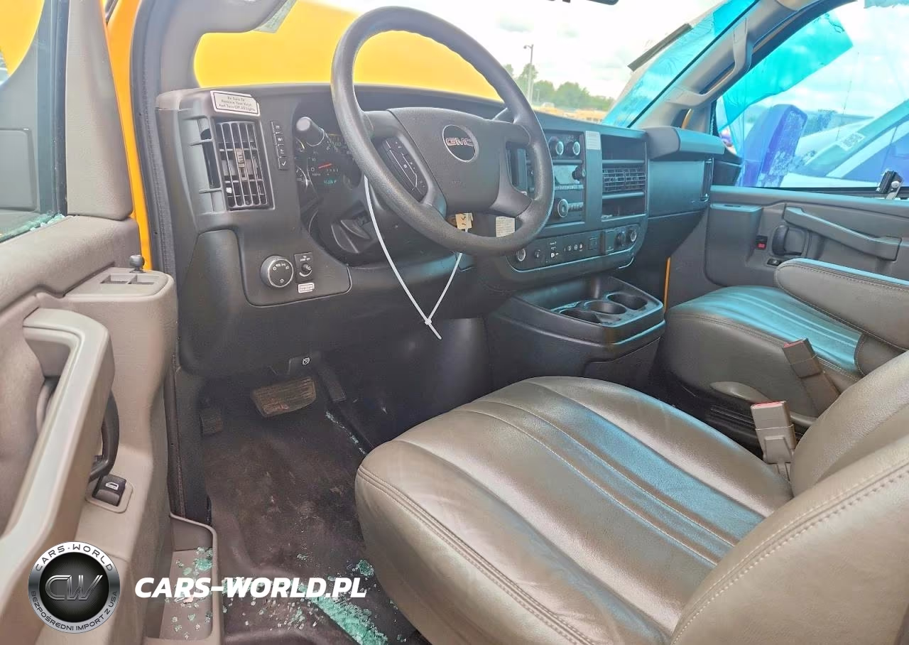 2021 GMC Savana Box Truck VIN:7GZ37TC77MN007770 - 8