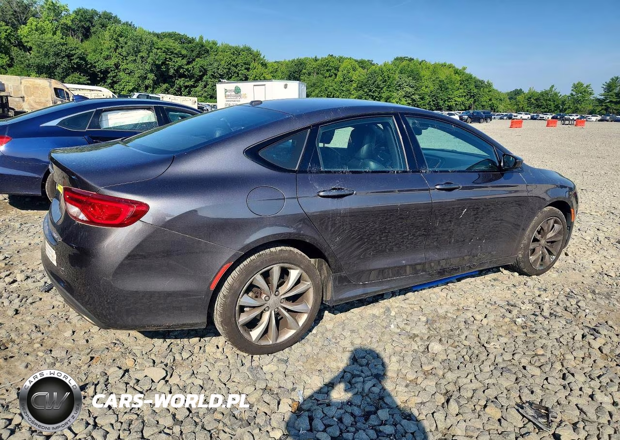 2016 Chrysler 200 S VIN:1C3CCCBB4GN189001 - 3