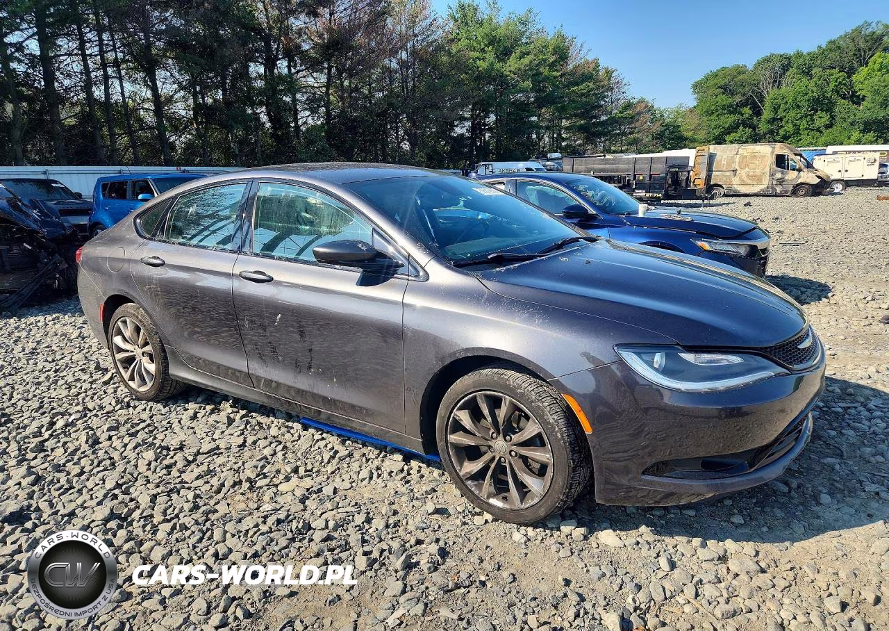 2016 Chrysler 200 S VIN:1C3CCCBB4GN189001 - 4
