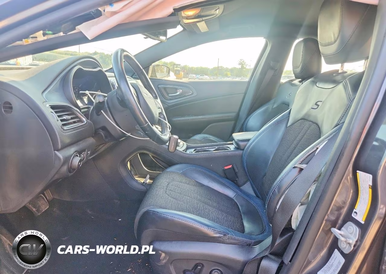 2016 Chrysler 200 S VIN:1C3CCCBB4GN189001 - 7