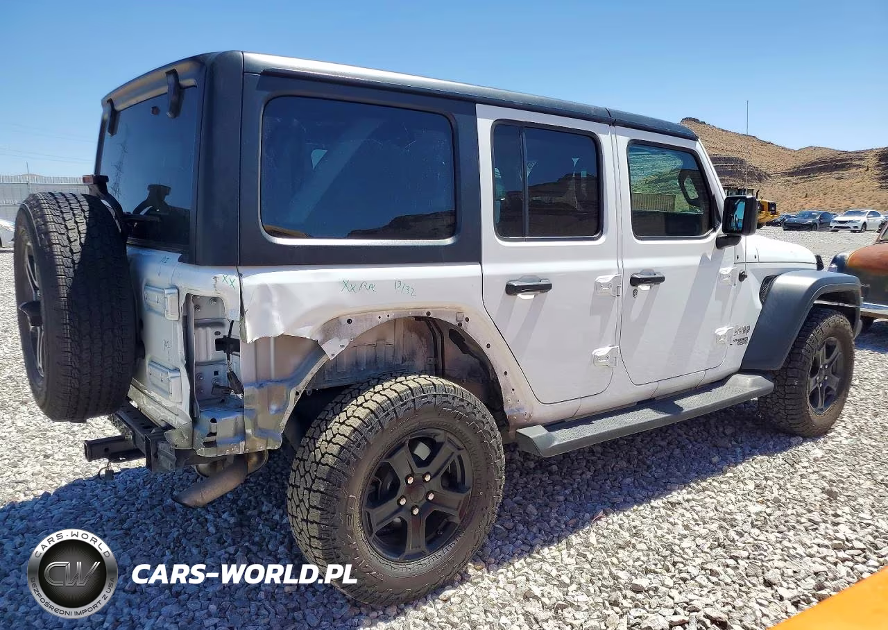 2018 Jeep Wrangler Unlimited Sport VIN:1C4HJXDN0JW236810 - 3