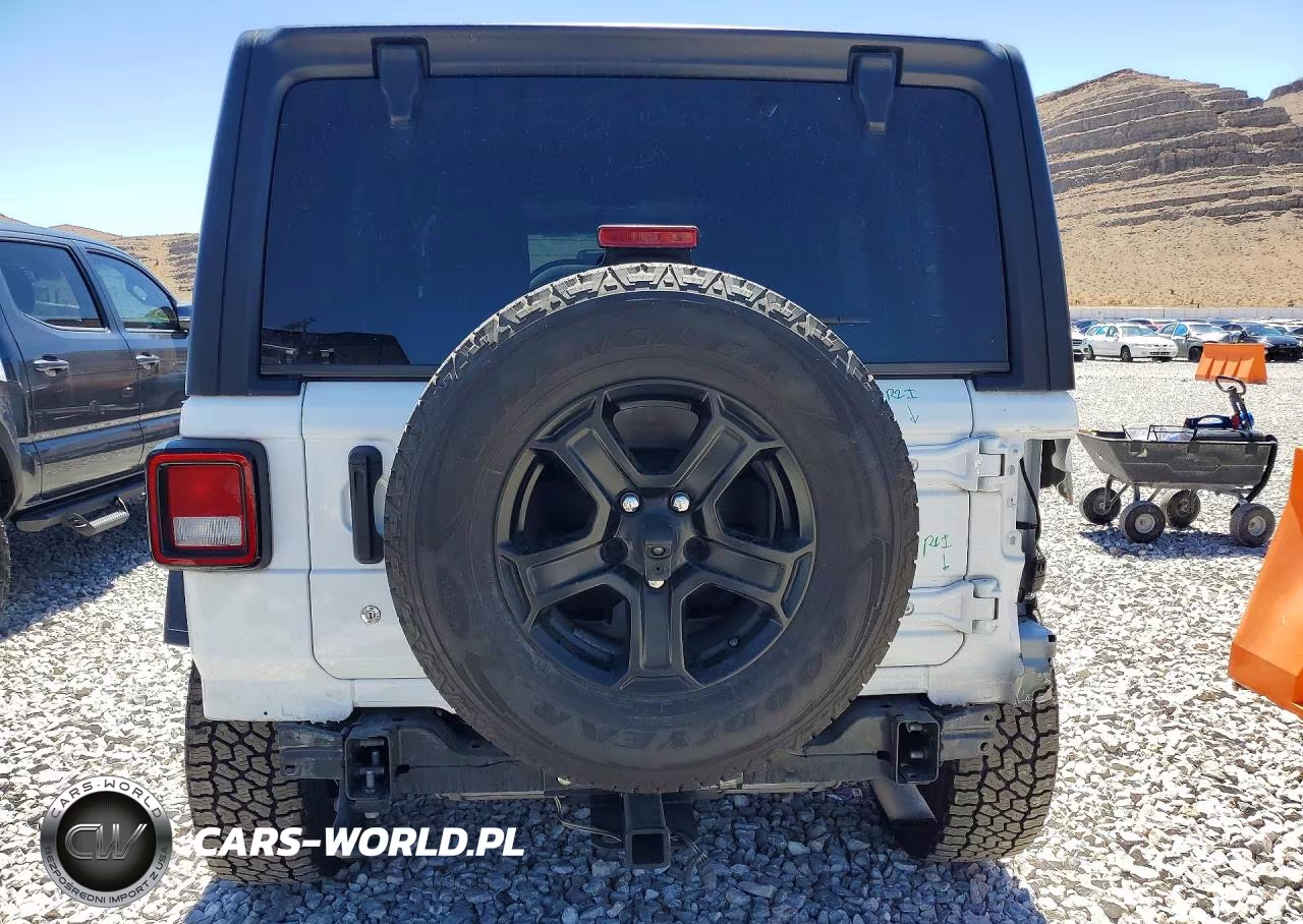 2018 Jeep Wrangler Unlimited Sport VIN:1C4HJXDN0JW236810 - 6