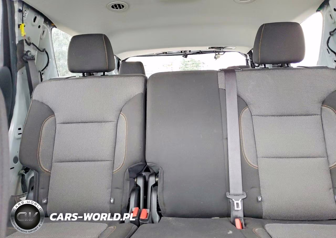 2019 Chevrolet Traverse Ls VIN:1GNEVLKW6KJ140780 - 10