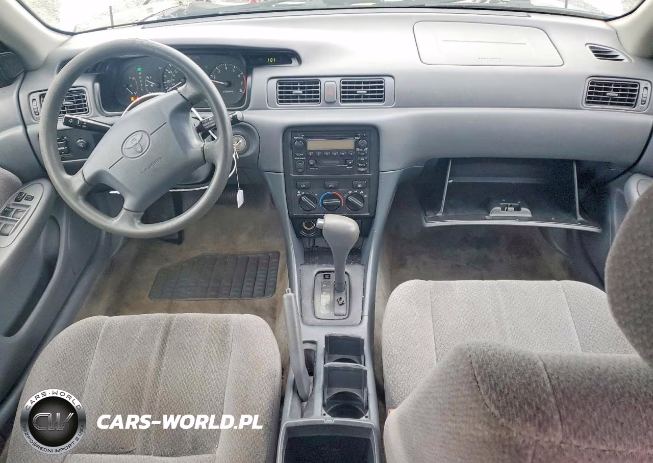 2000 Toyota Camry VIN:JT2BG22K8Y0481831 - 8