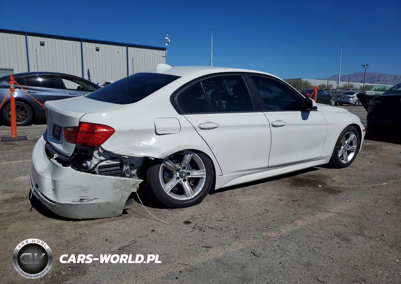 2015 BMW 320 I VIN:WBA3B1C55FK139474 - 3