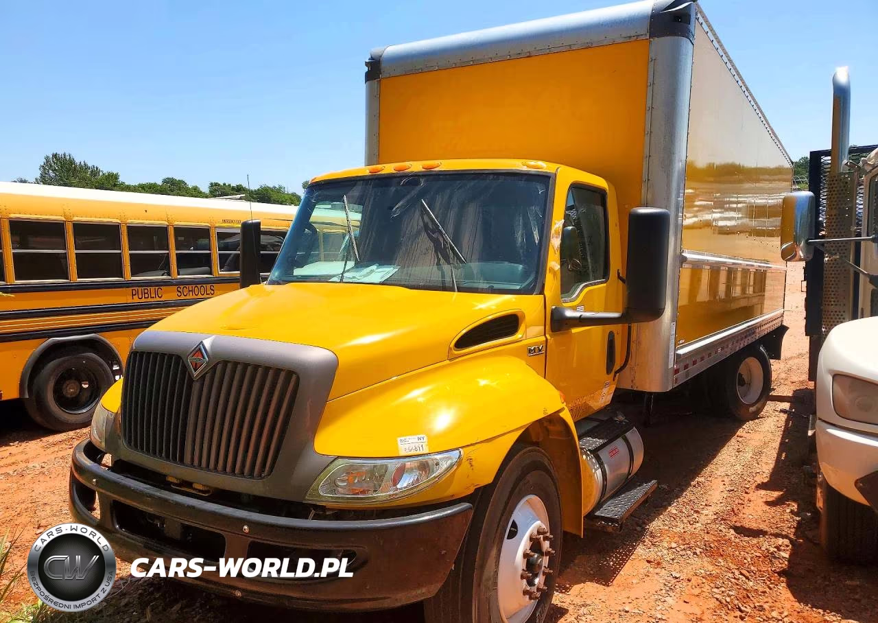 2022 International Mv607 Box Truck