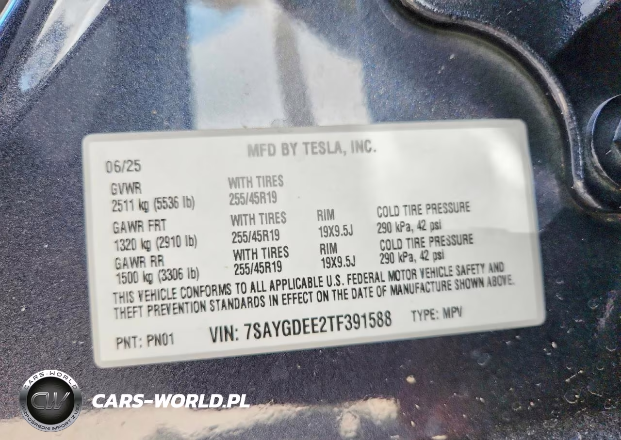 2026 Tesla Model Y VIN:7SAYGDEE2TF391588 - 13