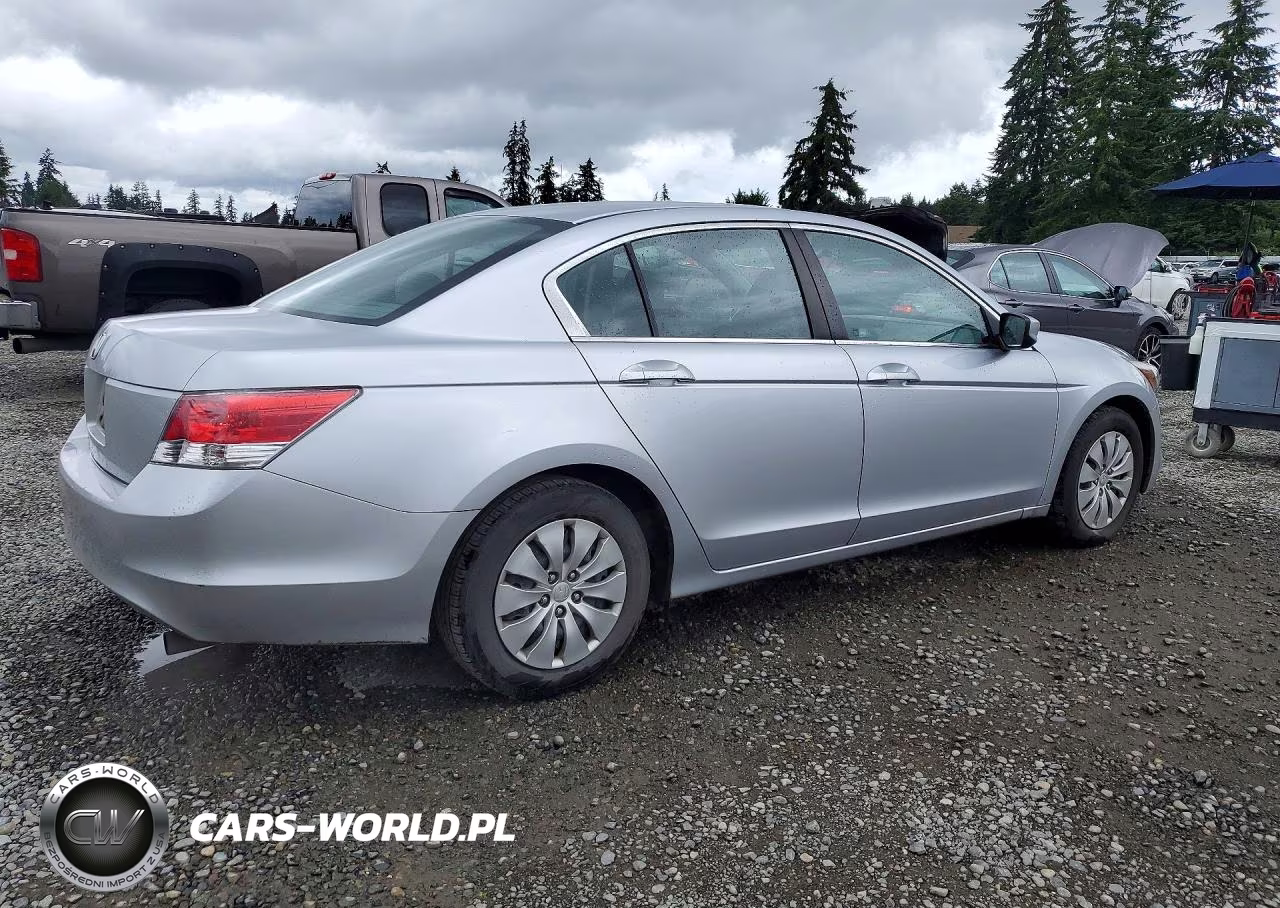 2008 Honda Accord Lx VIN:1HGCP26348A137018 - 3