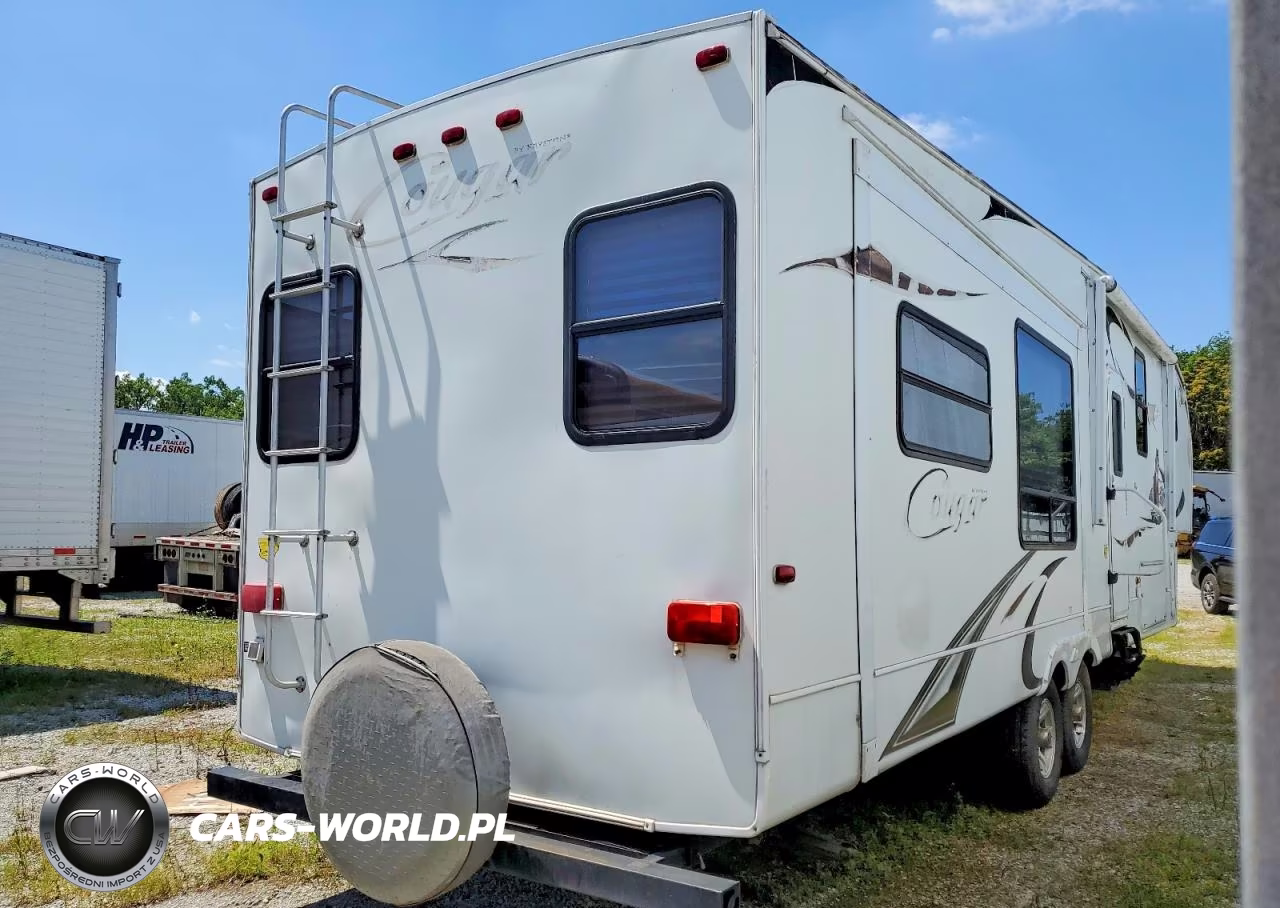 2014 Keystone Cougar Camper VIN:4YDF32726B2501211 - 4