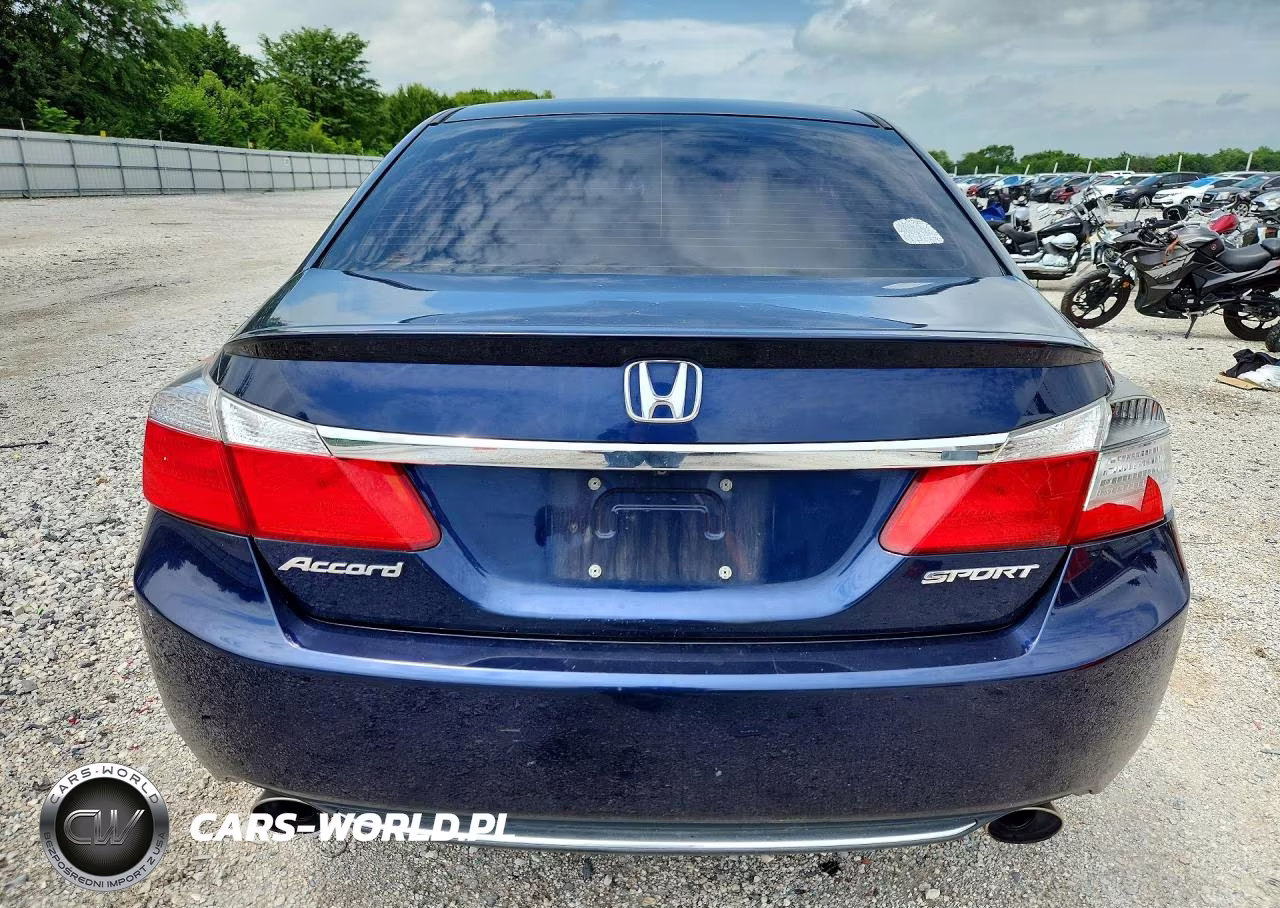 2015 Honda Accord Sport VIN:1HGCR2F52FA227647 - 6