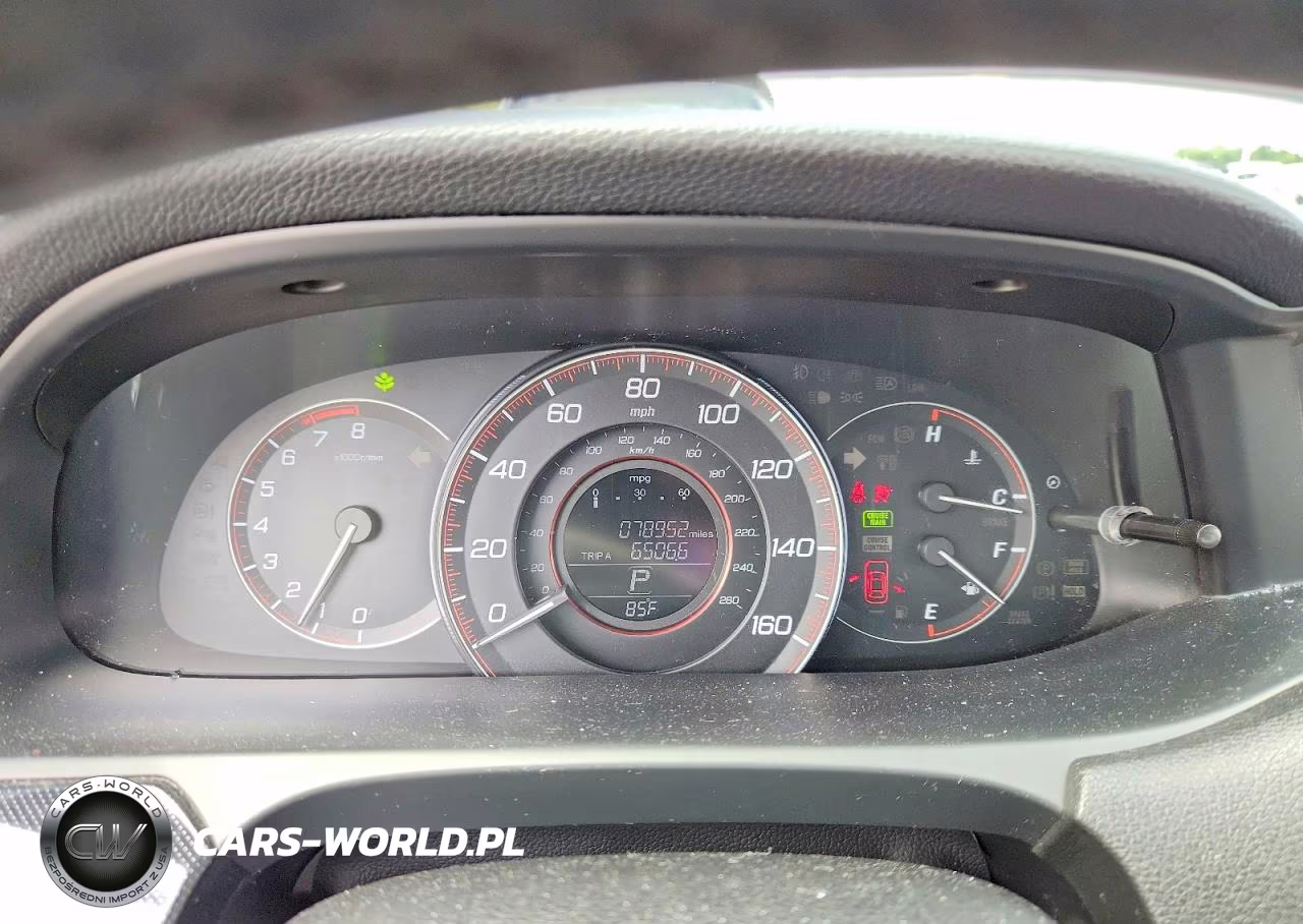 2015 Honda Accord Sport VIN:1HGCR2F52FA227647 - 9