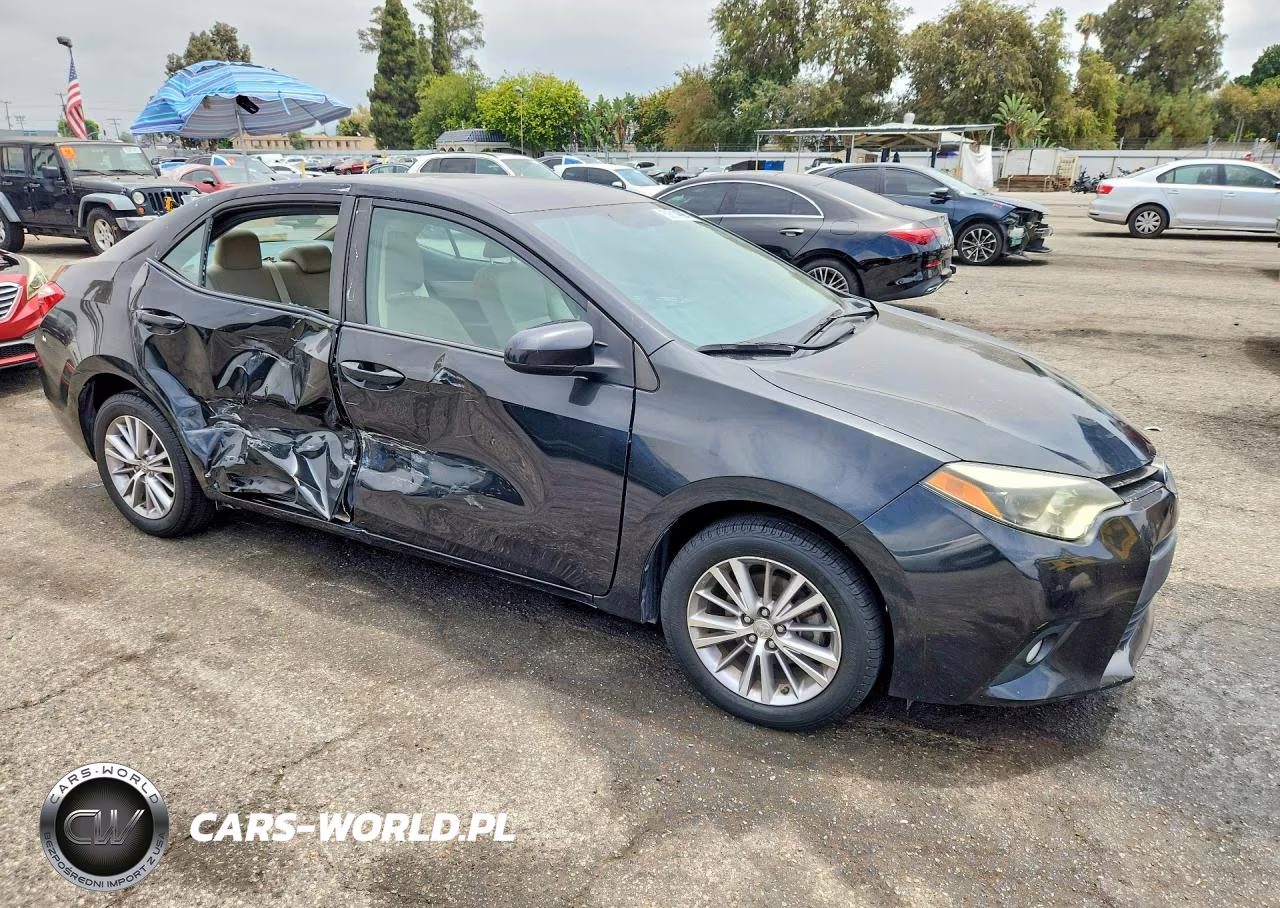 2014 Toyota Corolla Le Plus VIN:5YFBURHE1EP112756 - 4