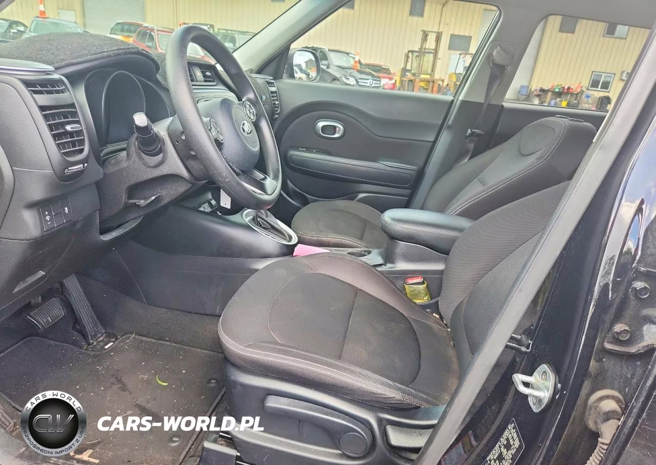 2017 Kia Soul Base VIN:KNDJN2A24H7496179 - 7