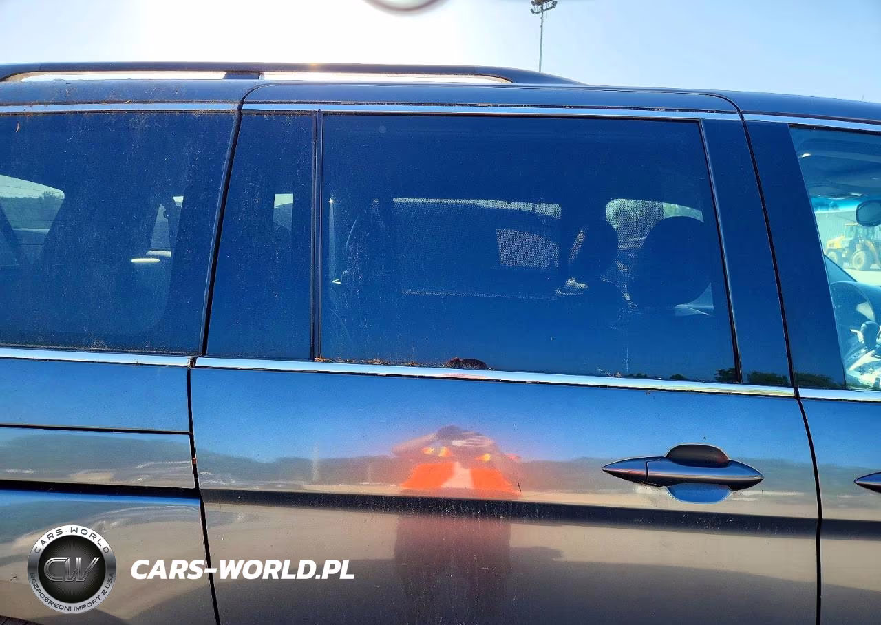 2010 Honda Odyssey Touring VIN:5FNRL3H91AB083962 - 11