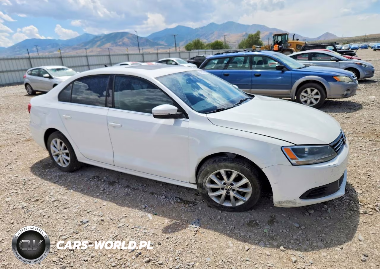 2014 Volkswagen Jetta Se VIN:3VWD07AJ7EM368047 - 4