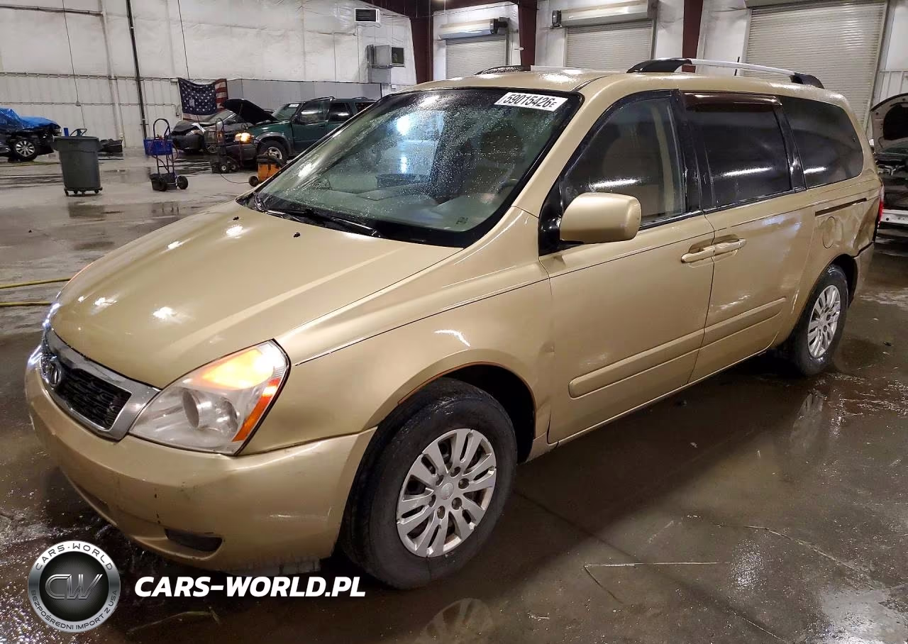 2011 Kia Sedona Lx