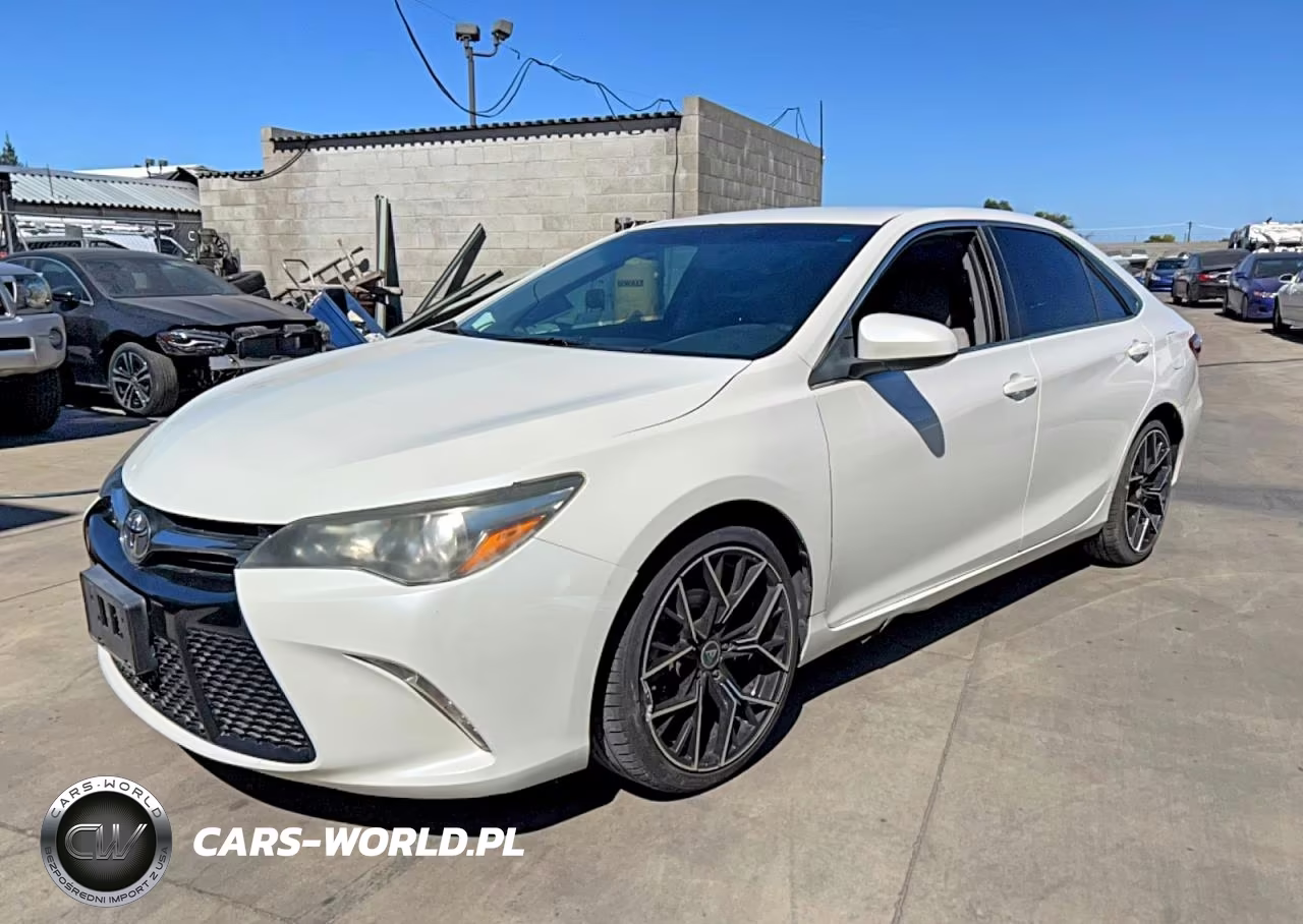 2015 Toyota Camry Le VIN:4T1BF1FK1FU068987 - 2