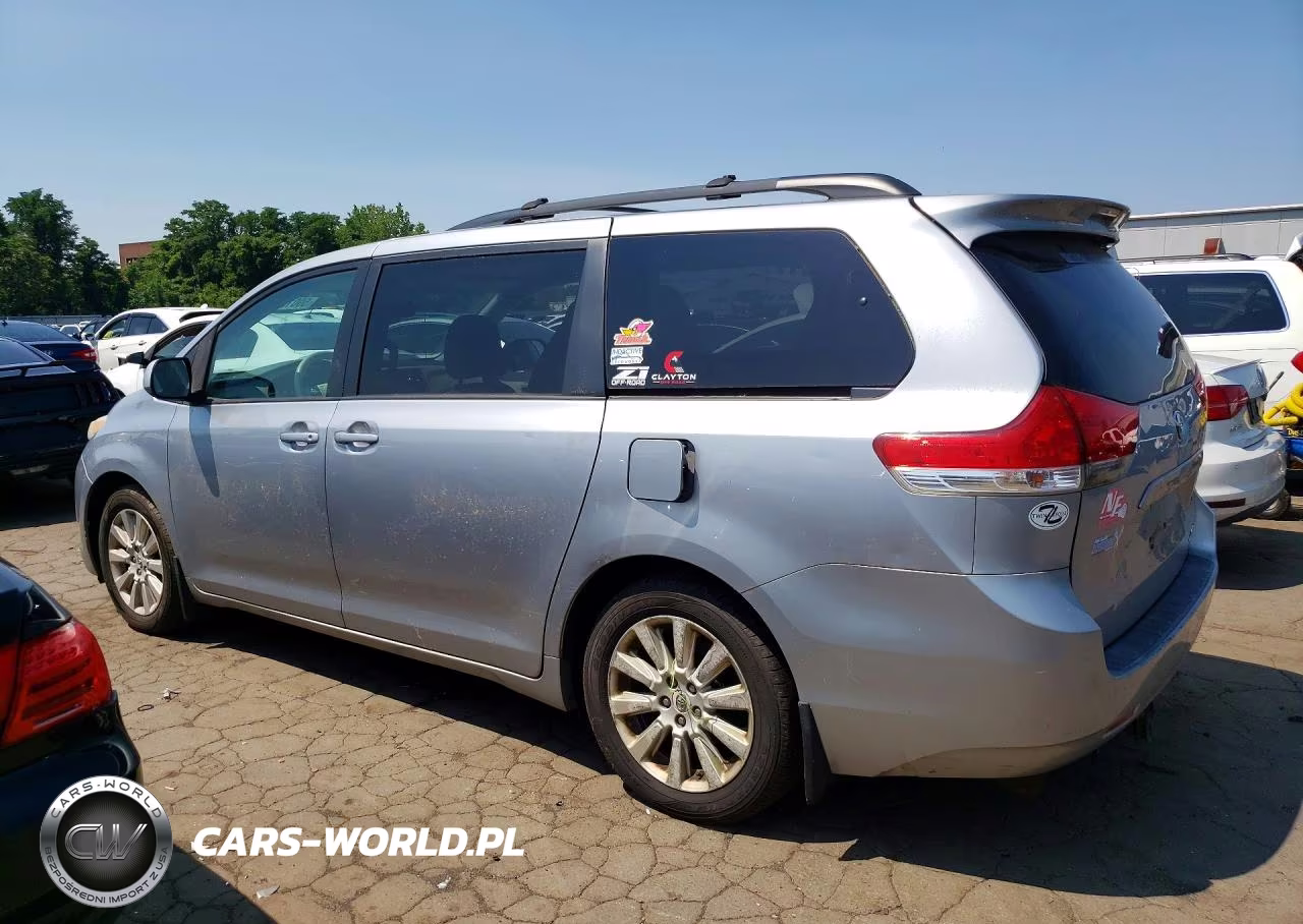2011 Toyota Sienna Le VIN:5TDJK3DC1BS027681 - 2