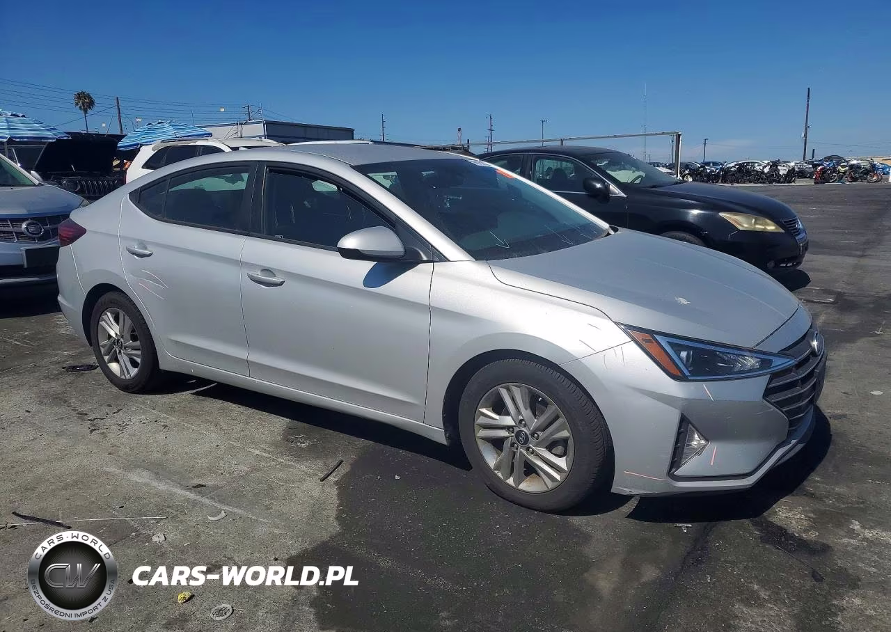 2020 Hyundai Elantra Sel VIN:5NPD84LF3LH534716 - 4