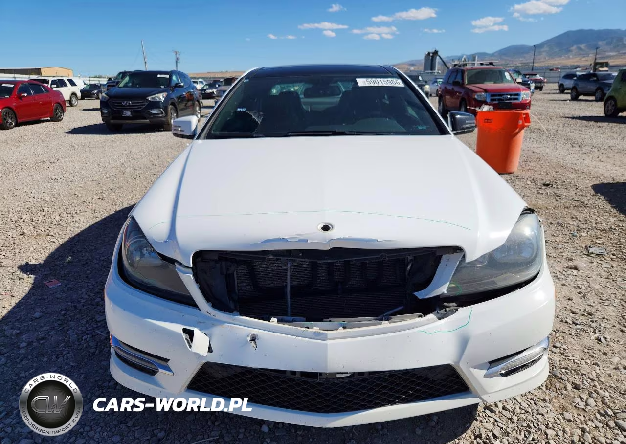 2015 Mercedes-Benz C 350 4Matic VIN:WDDGJ8JB2FG435635 - 5