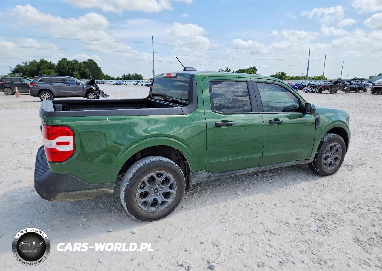 2025 Ford Maverick Xlt VIN:3FTTW8J38SRB60567 - 3