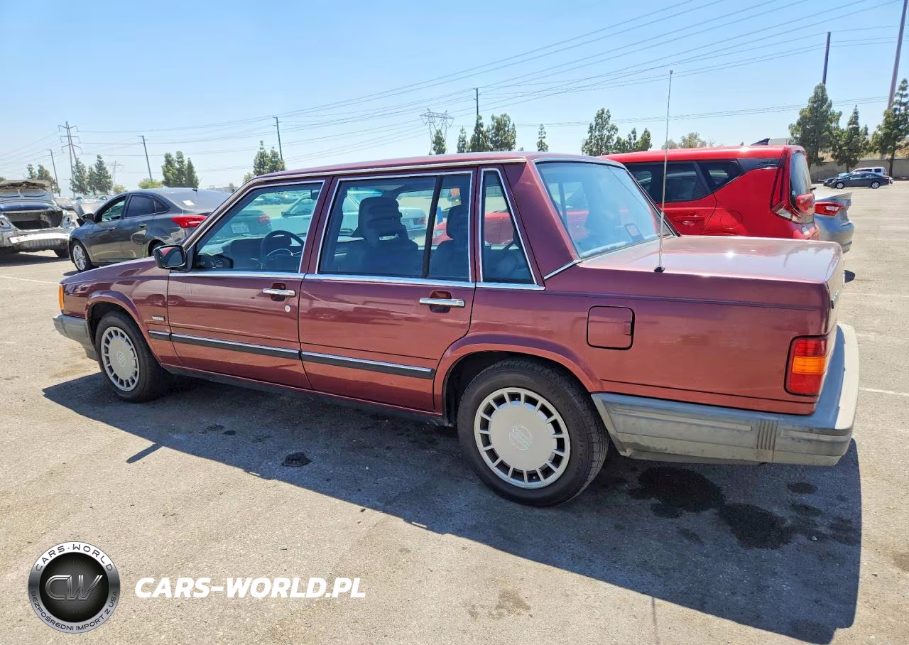 1990 Volvo 740 Base VIN:YV1FA8848L2452536 - 2