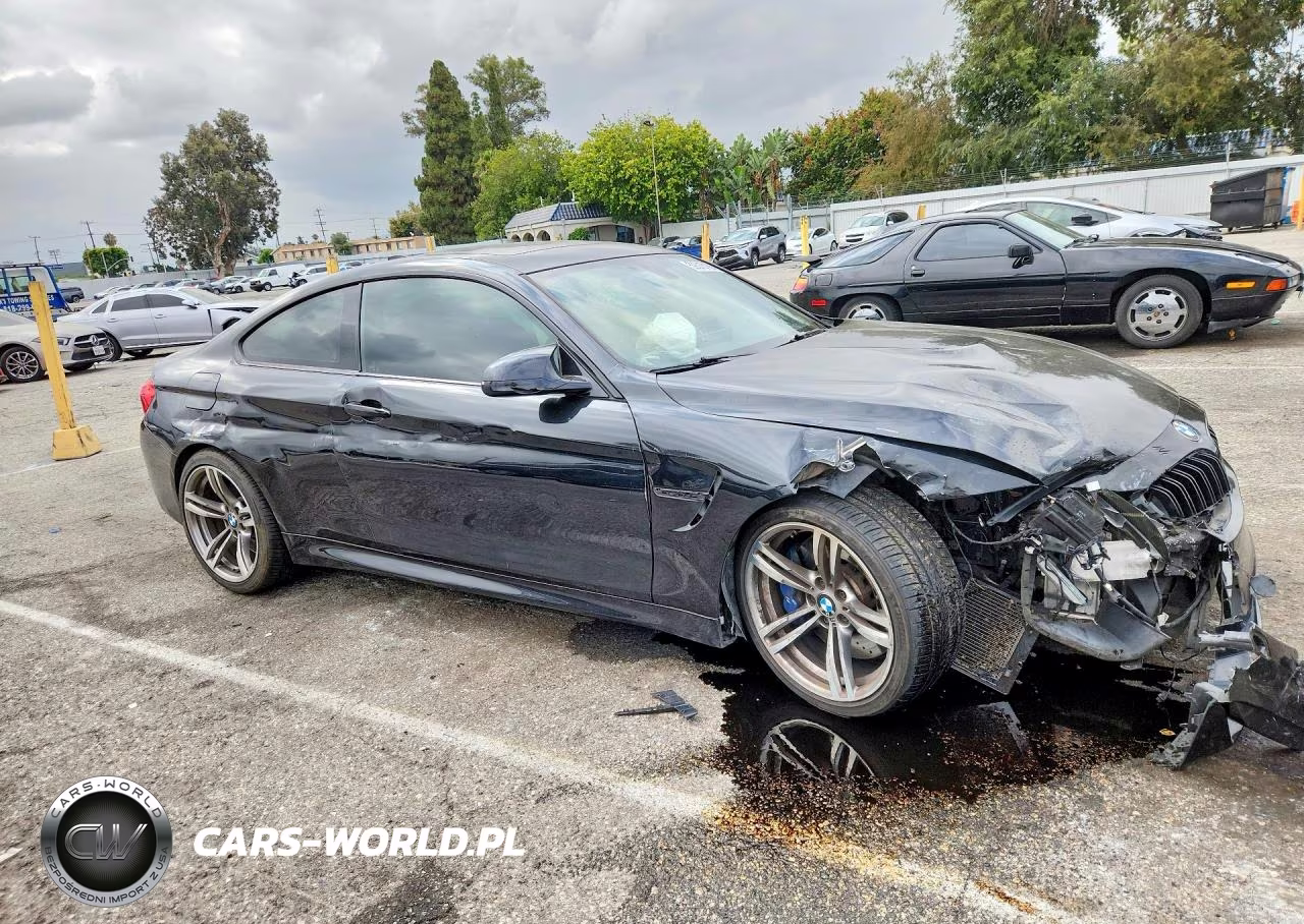 2015 BMW M4 VIN:WBS3R9C56FK331217 - 4