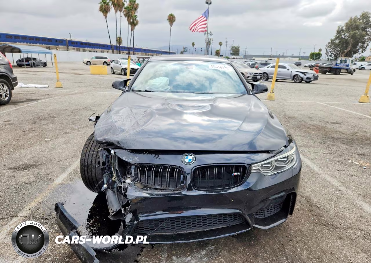 2015 BMW M4 VIN:WBS3R9C56FK331217 - 5