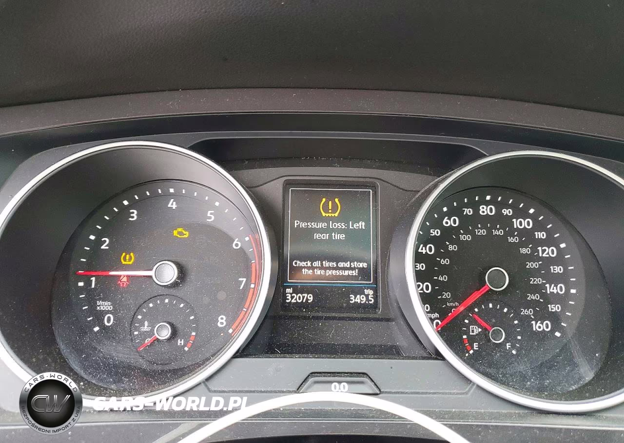 2020 Volkswagen Tiguan Se VIN:3VV2B7AX6LM060553 - 9