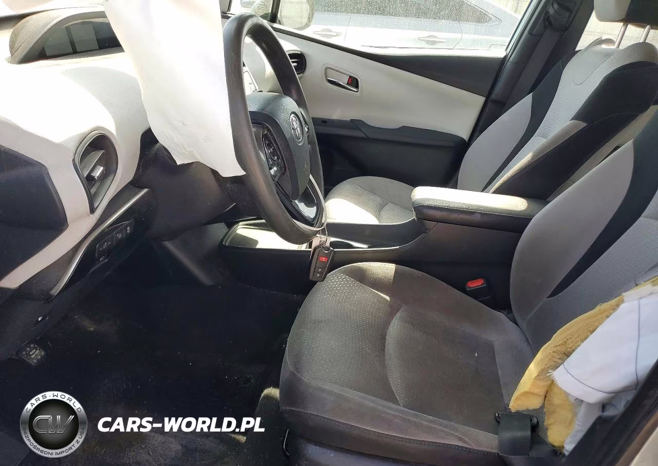 2022 Toyota Prius Le VIN:JTDKAMFU6N3165550 - 7