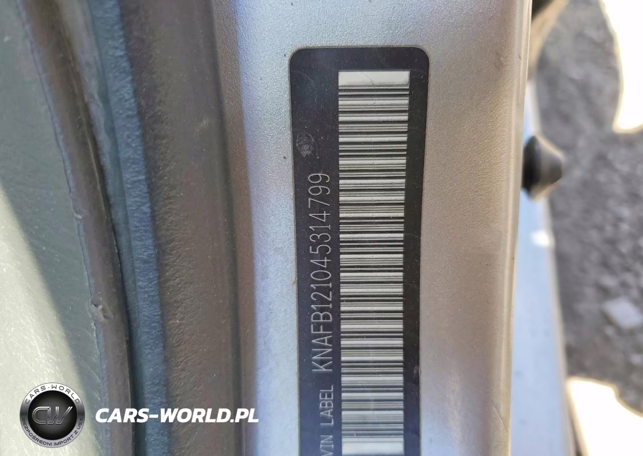 2004 Kia Spectra Base VIN:KNAFB121045314799 - 14
