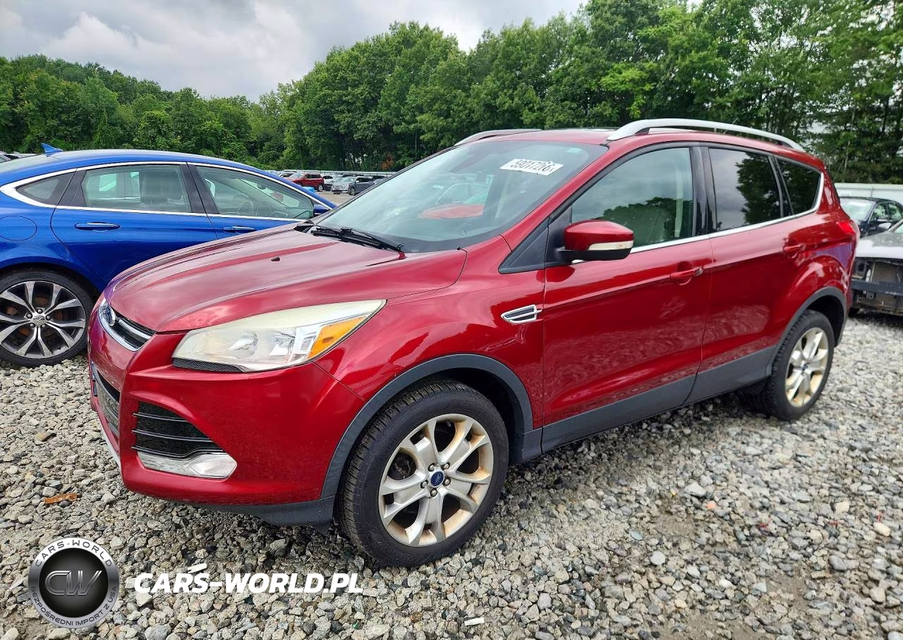 2015 Ford Escape Titanium – zdjęcie 1 z 13