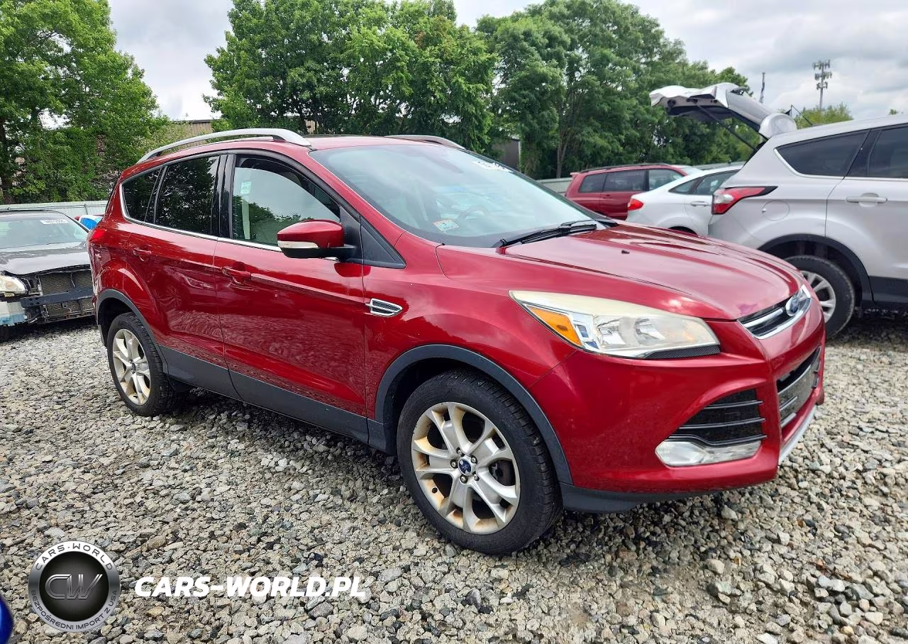 2015 Ford Escape Titanium VIN:1FMCU9J94FUC82305 - 4