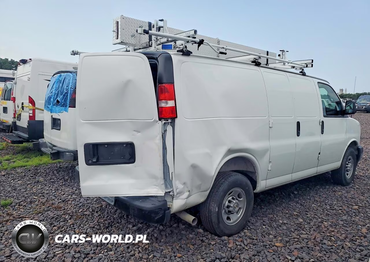 2025 Chevrolet Express G2500 VIN:1GCWGAFP8S1136633 - 3