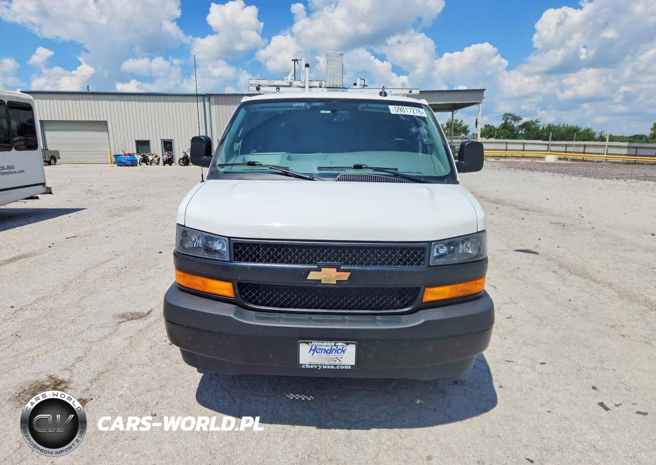 2025 Chevrolet Express G2500 VIN:1GCWGAFP8S1136633 - 5