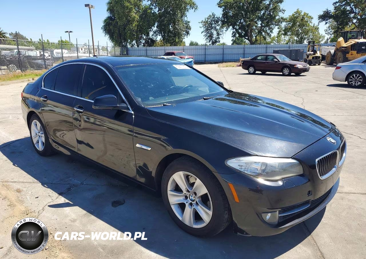 2013 BMW 528 I VIN:WBAXG5C59DDY33838 - 4