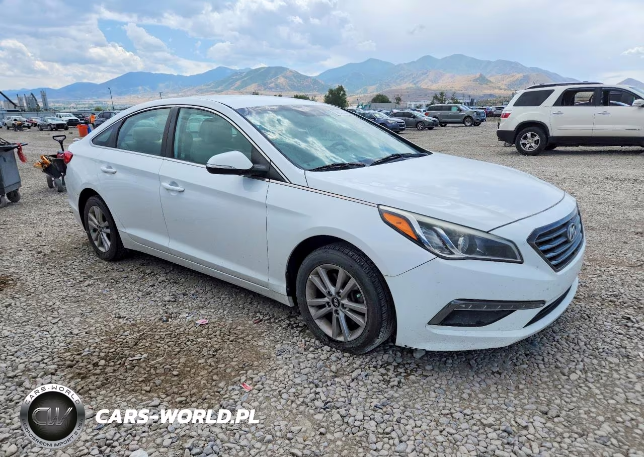 2016 Hyundai Sonata Eco VIN:5NPE24AA5GH421577 - 4