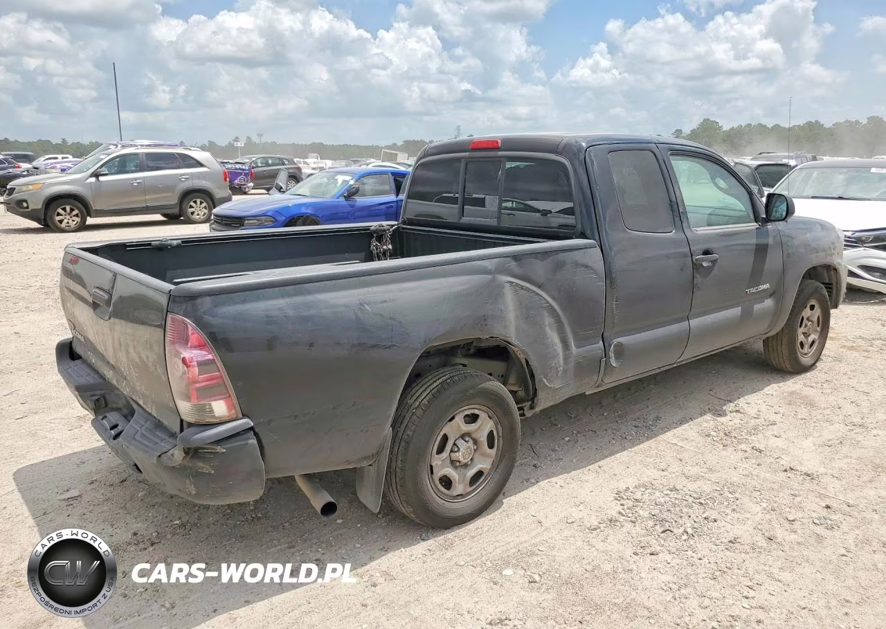 2015 Toyota Tacoma Access Cab VIN:5TFTX4CN2FX055105 - 3