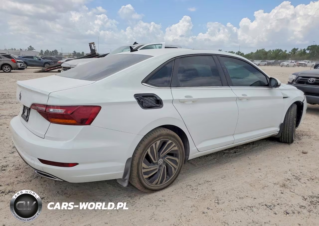 2019 Volkswagen Jetta Sel Premium VIN:3VWGB7BU3KM257331 - 3